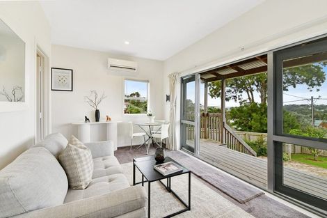 Photo of property in 12a Matai Road, Stanmore Bay, Whangaparaoa, 0932