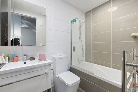 Photo of property in Masina Apartments, 312/80u Riddiford Street, Newtown, Wellington, 6021