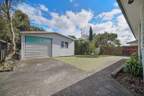 Photo of property in 94 Edmonton Road, Henderson, Auckland, 0612