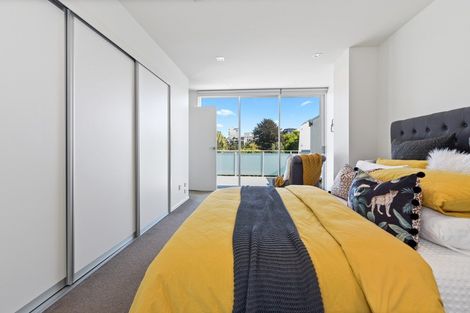 Photo of property in 1u2 Riro Street, Hamilton East, Hamilton, 3216