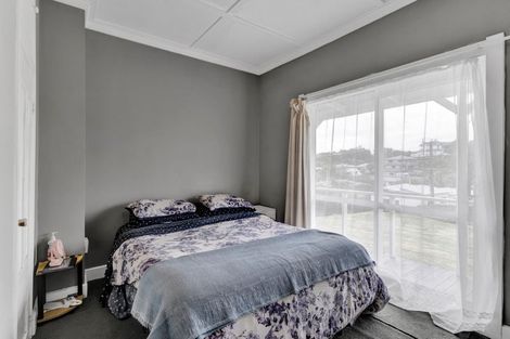 Photo of property in 44 Lorna Street, Lynmouth, New Plymouth, 4310