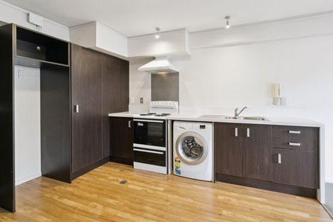 Photo of property in 8h Finlay Terrace, Mount Cook, Wellington, 6021