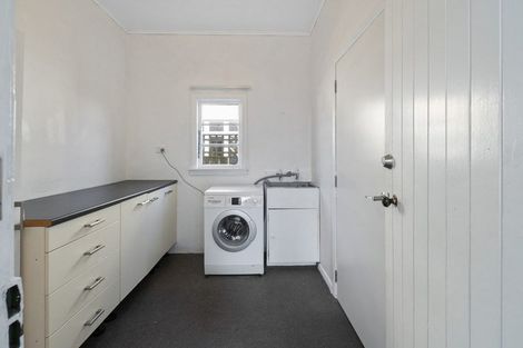 Photo of property in 52 Matamau Street, Palmerston North, 4414