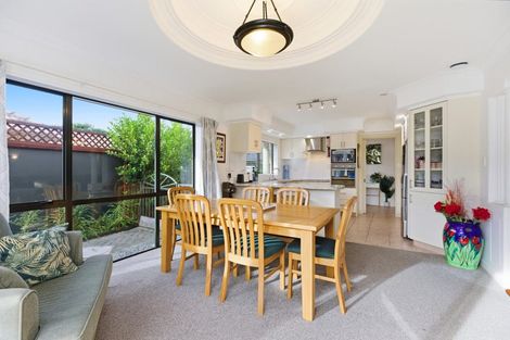 Photo of property in 35 Ocean Crest, Papamoa Beach, Papamoa, 3118