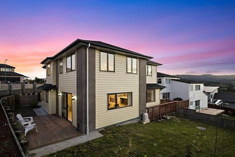 Photo of property in 13 San Prospero Crescent, Henderson, Auckland, 0612
