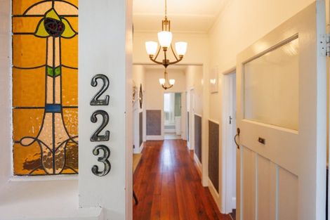 Photo of property in 223 College Street, West End, Palmerston North, 4412