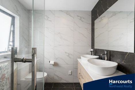 Photo of property in 1b Makora Road, Massey, Auckland, 0614