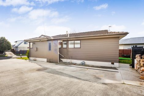 Photo of property in 14 Jupiter Street, Milson, Palmerston North, 4414