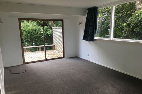 Photo of property in 2a West Road, Northland, Wellington, 6012