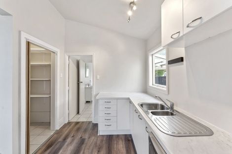 Photo of property in 3 Manning Place, Woolston, Christchurch, 8023