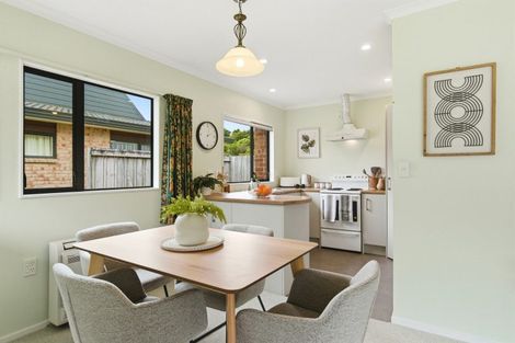 Photo of property in Redwood Village, 33/42 Main Road, Tawa, Wellington, 5028