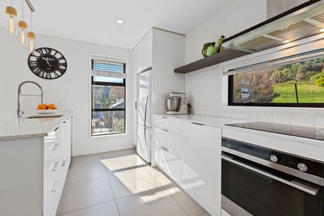 Photo of property in 49 Oceana Drive, Welcome Bay, Tauranga, 3175