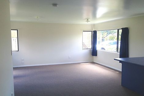 Photo of property in 12 Kona Crescent, Henderson, Auckland, 0610
