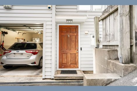 Photo of property in 5/143 Cockayne Road, Khandallah, Wellington, 6035