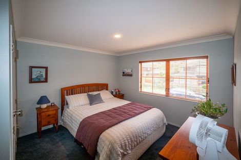 Photo of property in 51 Lakewood Avenue, Churton Park, Wellington, 6037