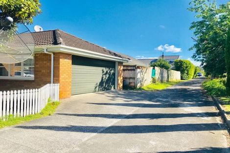 Photo of property in 1/127 Coronation Road, Papatoetoe, Auckland, 2025