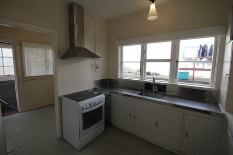 Photo of property in 40 Woodland Road, Johnsonville, Wellington, 6037