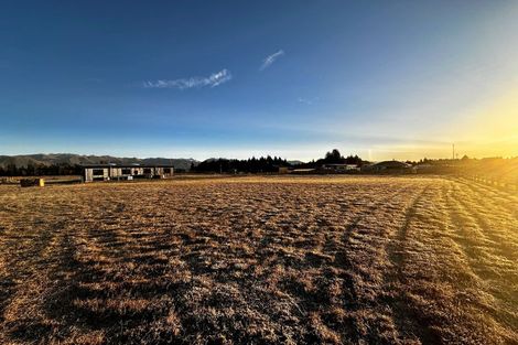 Photo of property in 10 Temple Drive, Twizel, 7901