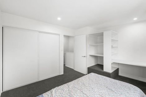 Photo of property in 2/304 Waterloo Road, Hornby, Christchurch, 8042