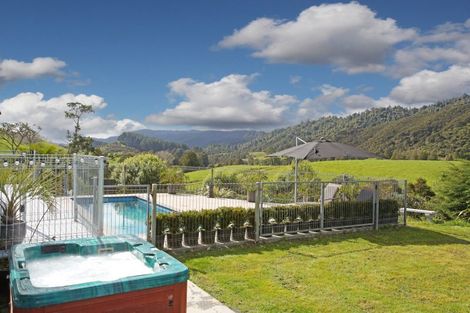 Photo of property in 81 Ti Tree Way, Hunua, 2583