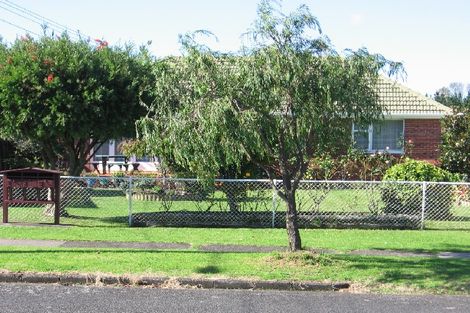 Photo of property in 1/38 Millen Avenue, Pakuranga, Auckland, 2010