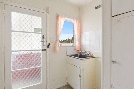 Photo of property in 58 Thomas Crescent, Western Heights, Rotorua, 3015