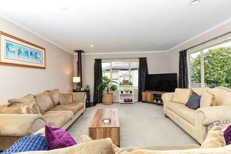 Photo of property in 30 Keswick Crescent, Huntington, Hamilton, 3210