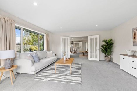 Photo of property in 135 Winters Road, Mairehau, Christchurch, 8052