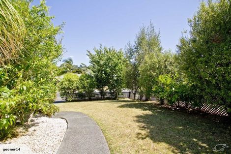 Photo of property in 22 Palmgreen Court, Stanmore Bay, Whangaparaoa, 0932