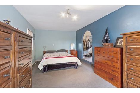 Photo of property in 43 Arcon Drive, Broomfield, Christchurch, 8042