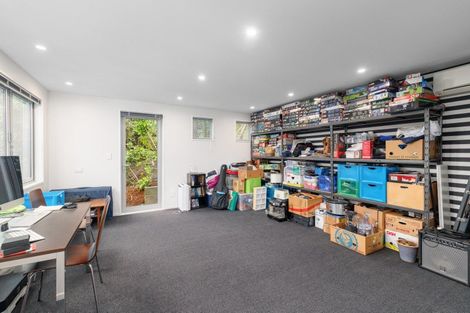 Photo of property in 5 Emerson Crescent, Diamond Harbour,  8971