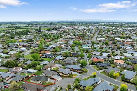 Photo of property in 6 Ambrose Place, Rangiora, 7400