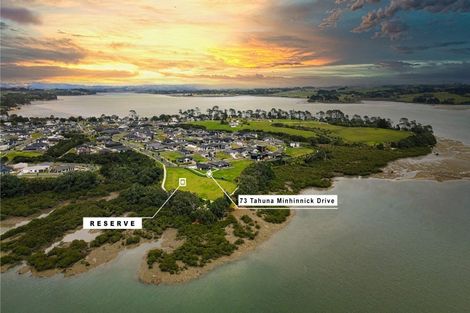 Photo of property in 73 Tahuna Minhinnick Drive, Glenbrook, 2681