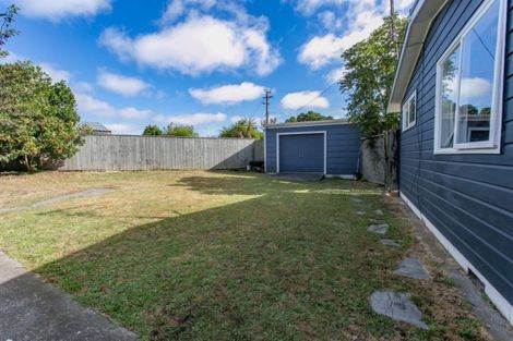 Photo of property in 100 Putiki Drive, Putiki, Whanganui, 4500