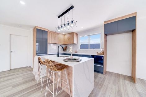 Photo of property in 7 Gambare Place, Wattle Downs, Auckland, 2103