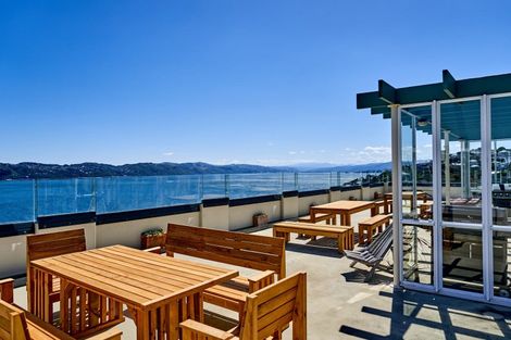 Photo of property in Jerningham Apartments, 20 Oriental Terrace, Oriental Bay, Wellington, 6011
