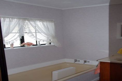 Photo of property in 3f2- Islington Street, Trentham, Upper Hutt, 5018