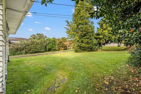 Photo of property in 27 Island View Road, Western Heights, Rotorua, 3015