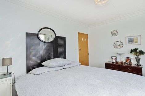 Photo of property in 92 Scott Street, Strathern, Invercargill, 9812