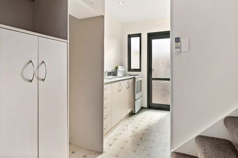Photo of property in 4/8 Mission Street, Tauranga, 3110