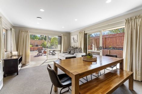 Photo of property in 15 Fytfield Place, Paraparaumu, 5032