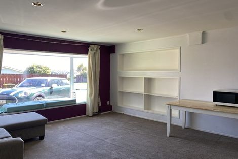 Photo of property in 7 Lewisham Street, Highland Park, Auckland, 2010