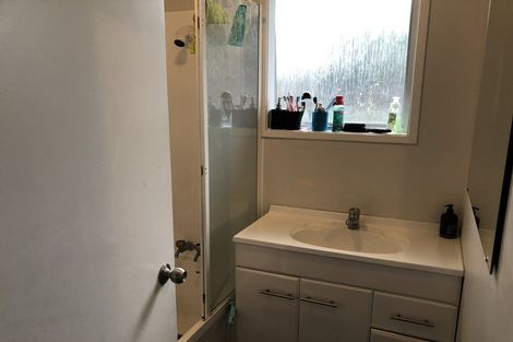 Photo of property in 18 Addington Avenue, Manurewa, Auckland, 2102