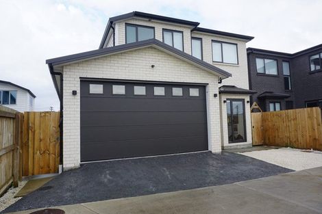 Photo of property in 13a Graeme Avenue, Mangere East, Auckland, 2024