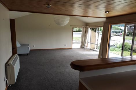 Photo of property in 15b Heuchan Lane, Wanaka, 9305