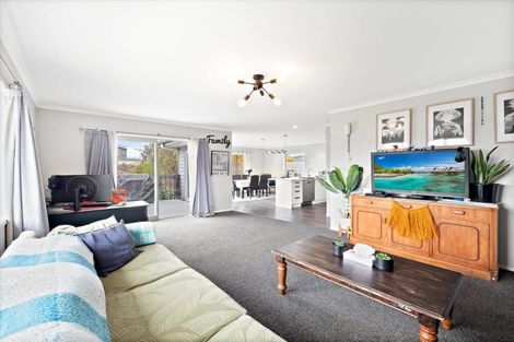 Photo of property in 9b Donovan Street, Te Puke, 3119