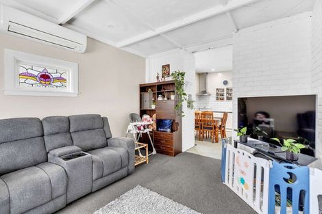 Photo of property in 194 Ferguson Street, West End, Palmerston North, 4412