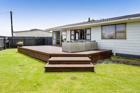Photo of property in 70 Camberwell Road, Hawera, 4610