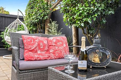 Photo of property in 7a Domett Street, Waltham, Christchurch, 8023