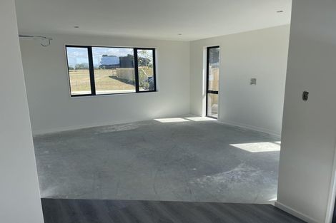 Photo of property in 20 Herridge Street, Woodend, 7691